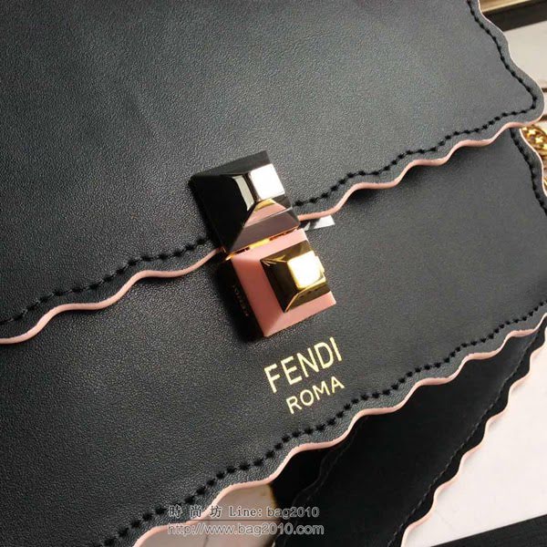 FENDI女包 經典走秀款 羅馬時尚雜誌封面主推 原版牛皮 芬迪鏈條斜挎包 2228#  fdz2043